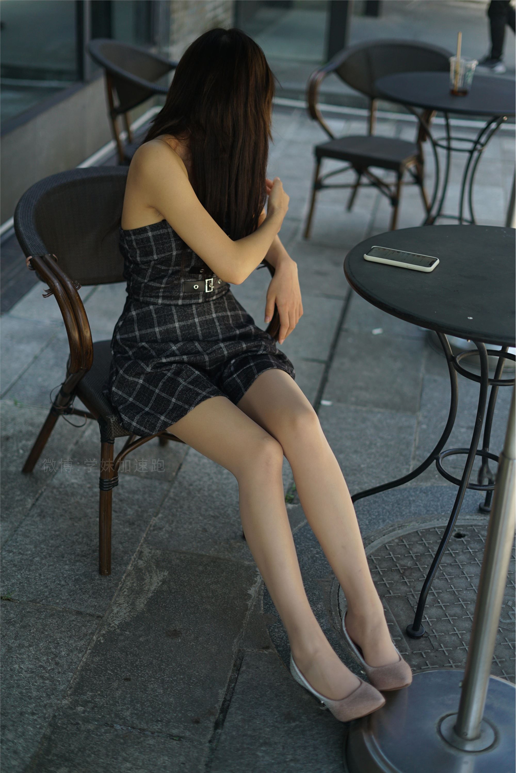 学妹加速跑 XM065《就是如此迷人-敏儿》